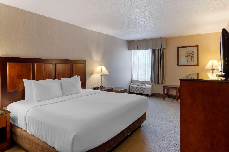 Best Western Staunton Inn image