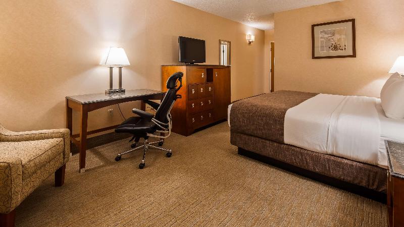 Best Western Staunton Inn image