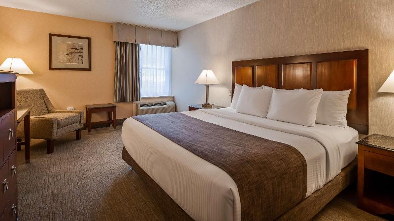 Best Western Staunton Inn image