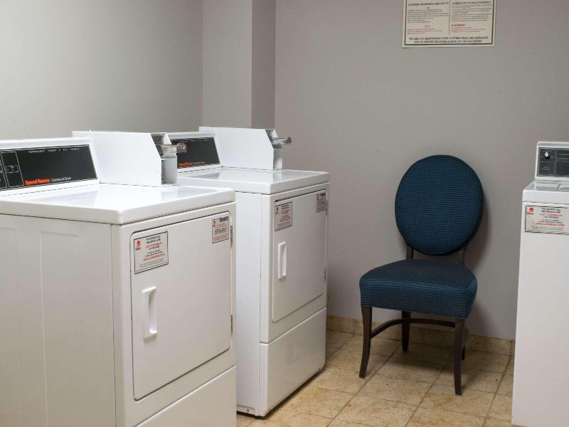 Bw Plus Waynesboro Inn & Suites Conference Center image