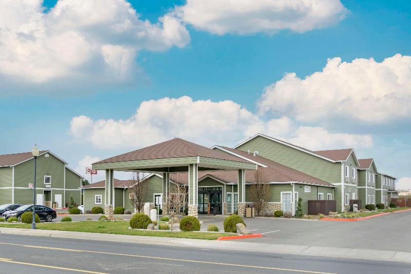 Best Western Plus The Inn at Horse Heaven image