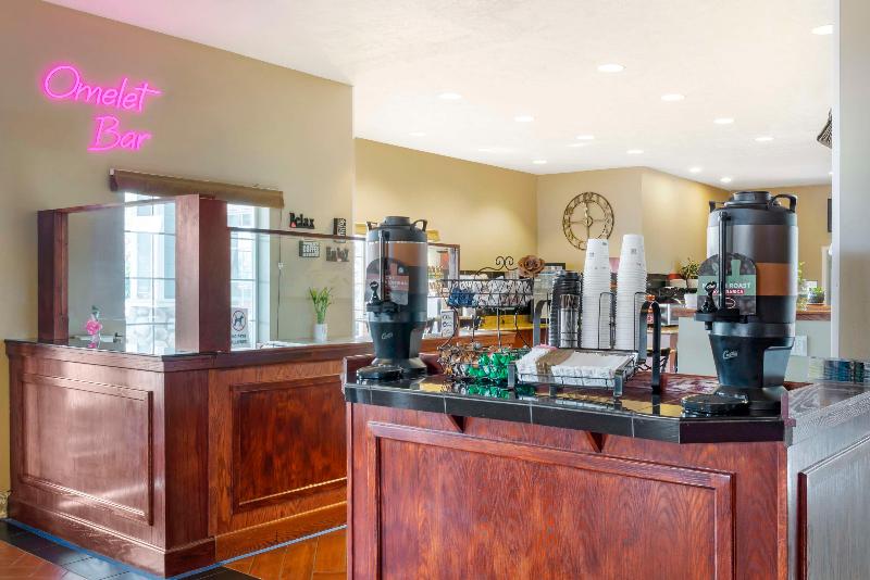 Best Western Plus The Inn at Horse Heaven image
