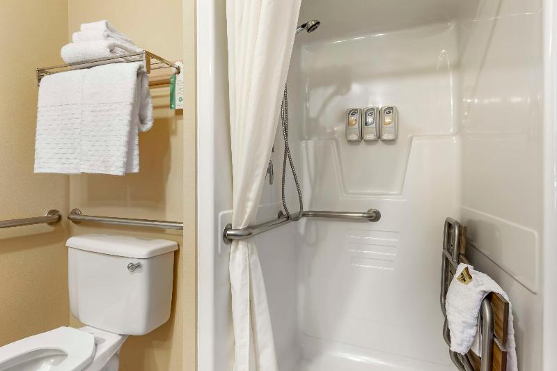 Best Western Plus The Inn at Horse Heaven image