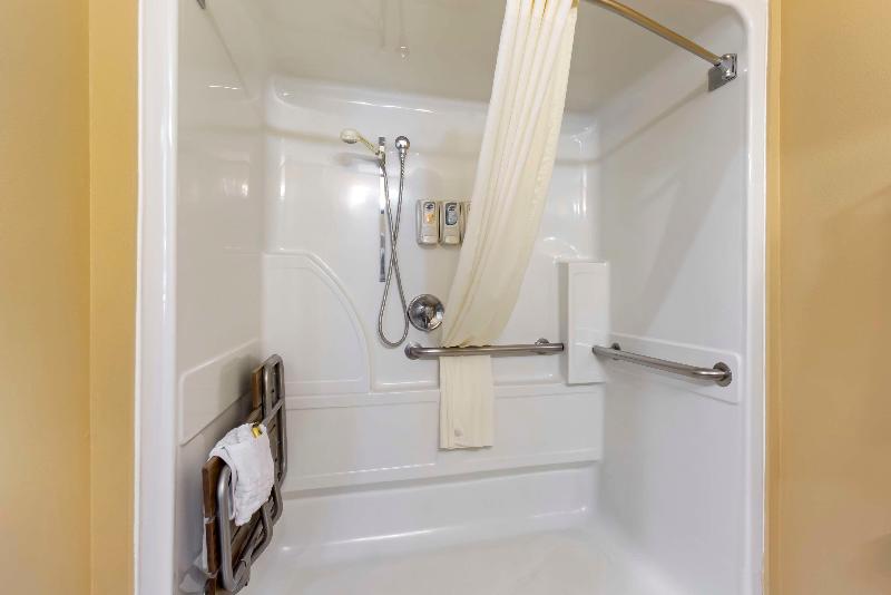 Best Western Plus The Inn at Horse Heaven image