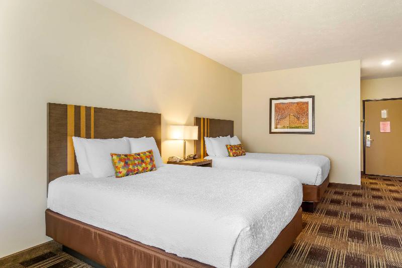 Best Western Plus The Inn at Horse Heaven image