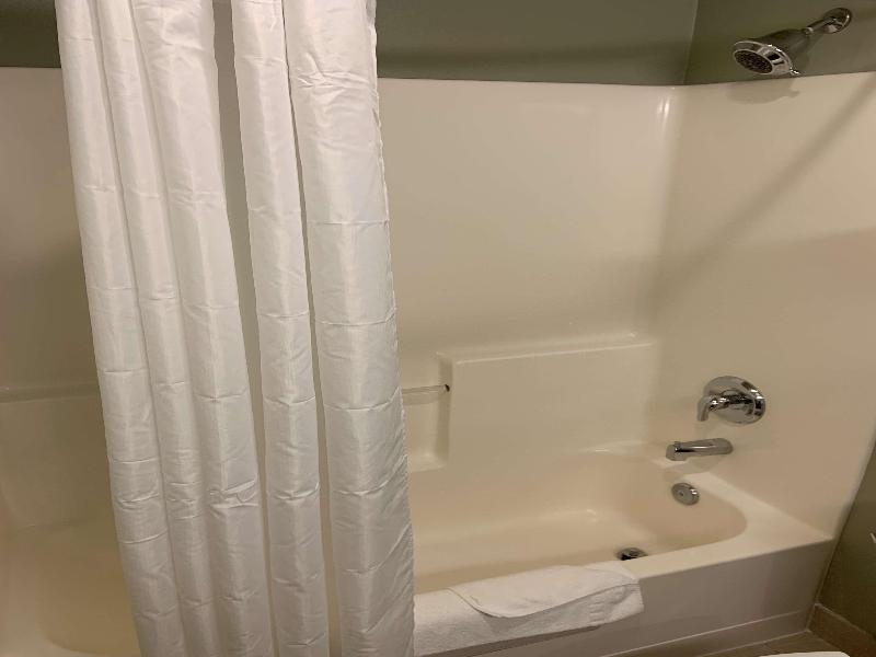 Best Western Plus Kennewick Inn image