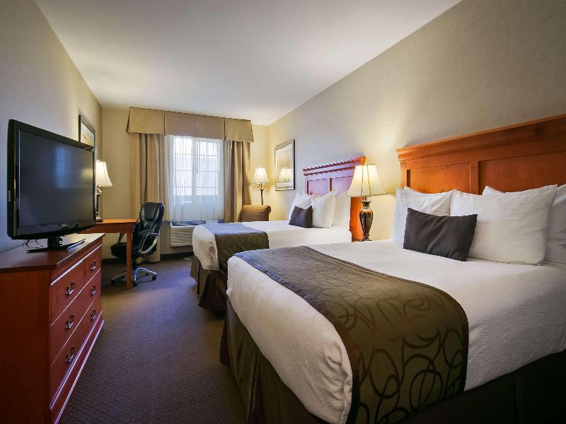 Best Western Plus Kennewick Inn image
