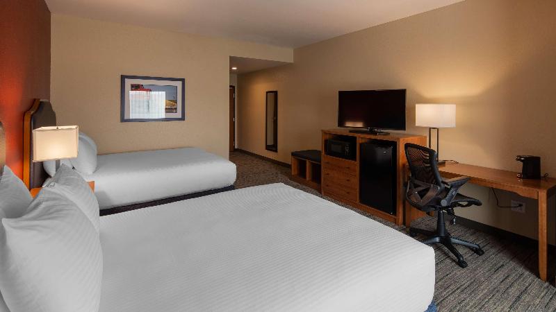 Best Western Bronco Inn image