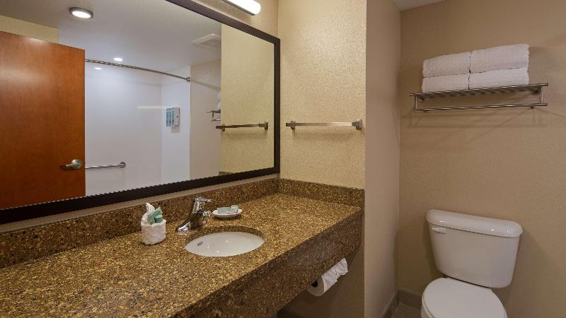 Best Western Bronco Inn image