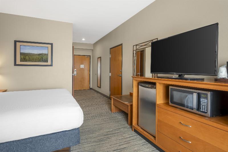 Best Western Bronco Inn image