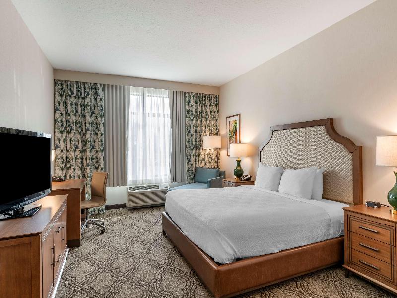 Best Western Premier Pasco Inn & Suites image