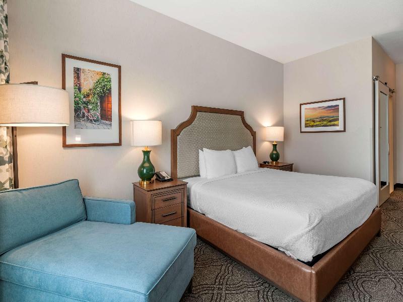 Best Western Premier Pasco Inn & Suites image
