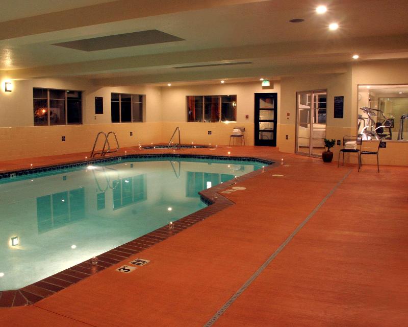 Best Western Snowcap Lodge image