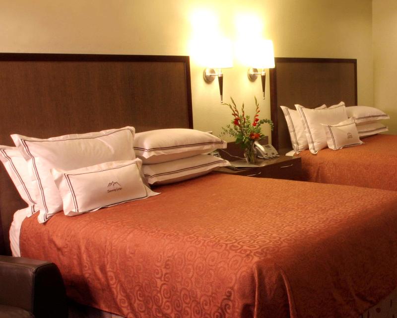 Best Western Snowcap Lodge image