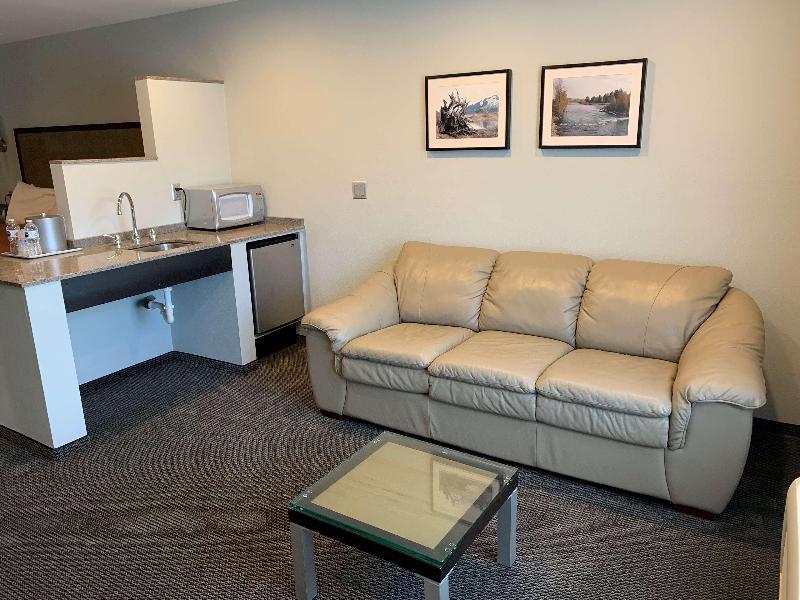 Best Western Snowcap Lodge image