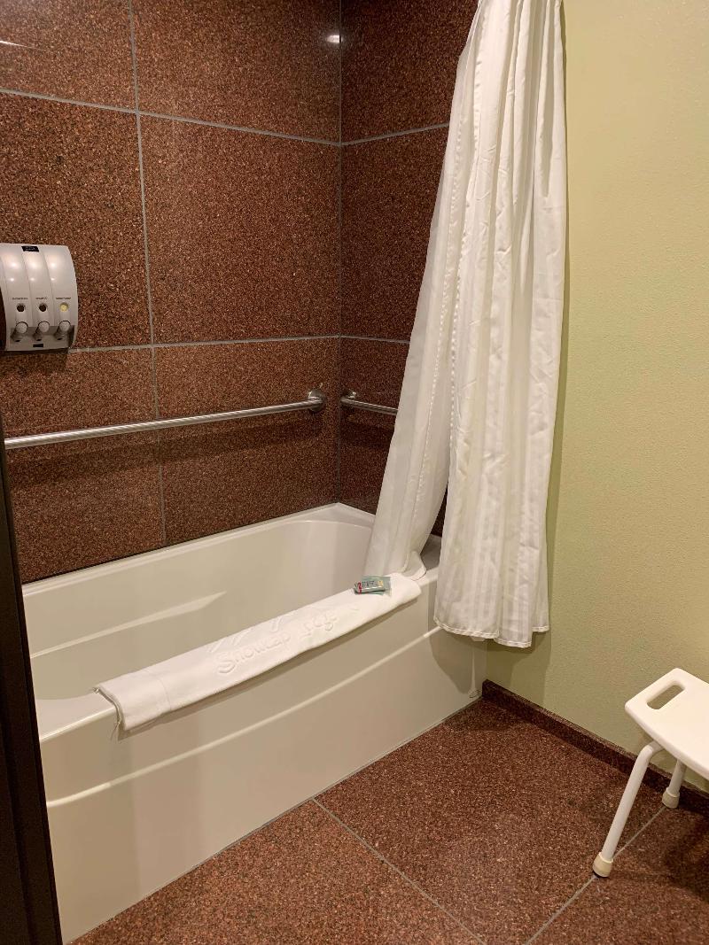 Best Western Snowcap Lodge image