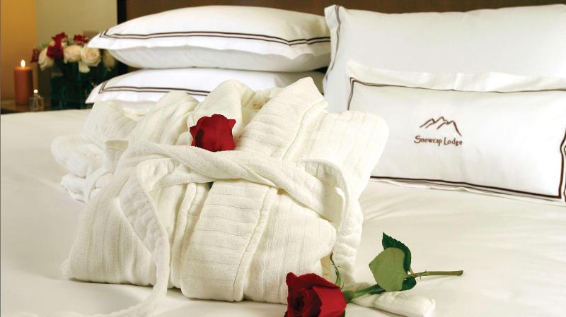 Best Western Snowcap Lodge image