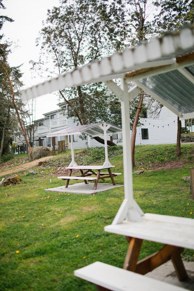 Friday Harbor Suites image