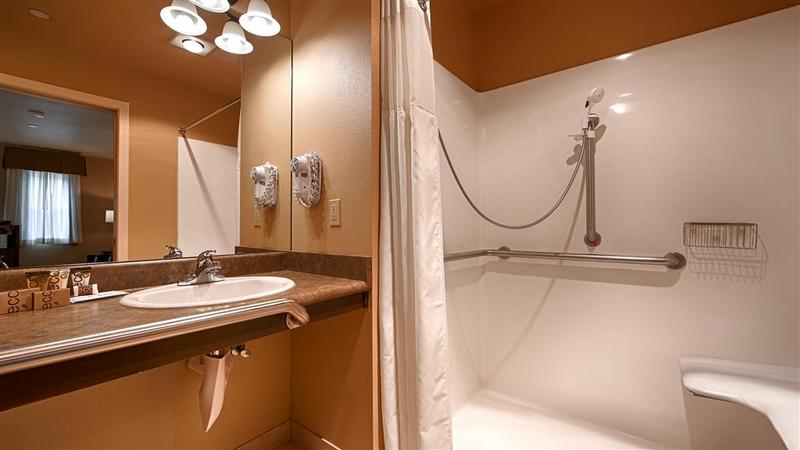 Bainbridge Island Suites image