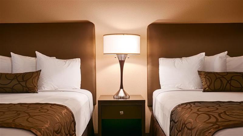 Bainbridge Island Suites image