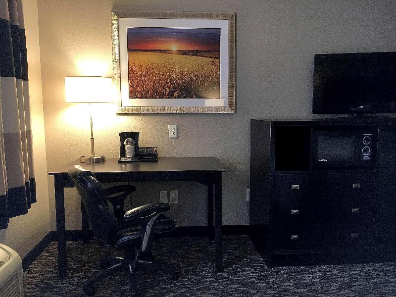 Best Western Wheatland Inn image