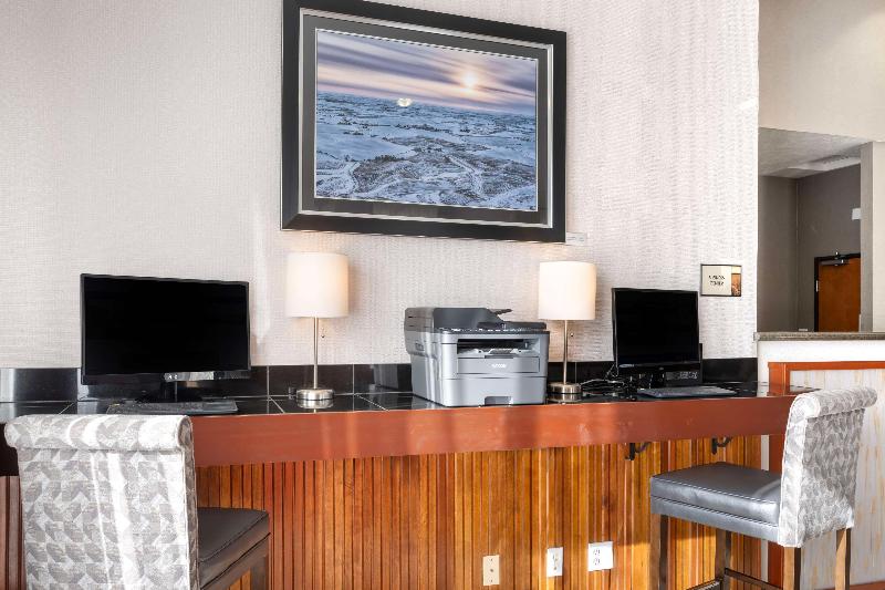Best Western Wheatland Inn image