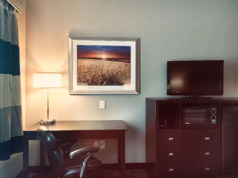 Best Western Wheatland Inn image