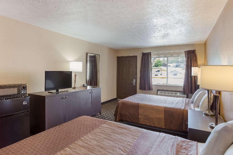 SureStay Hotel by Best Western Summersville image