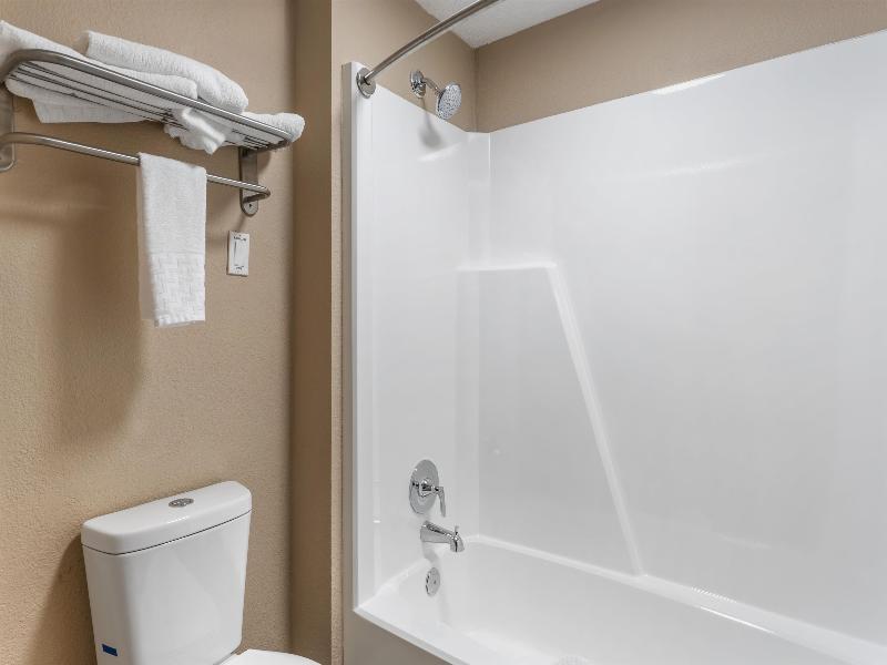SureStay Hotel by Best Western Summersville image