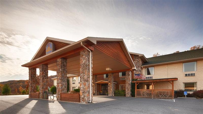 Surestay Plus By Best Western Berkeley Springs image