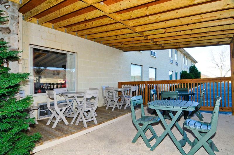 Surestay Plus By Best Western Berkeley Springs image