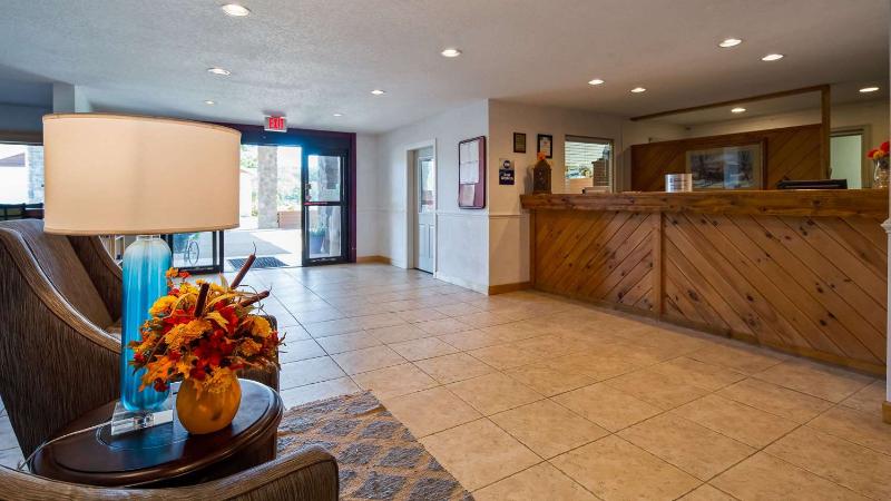 Surestay Plus By Best Western Berkeley Springs image