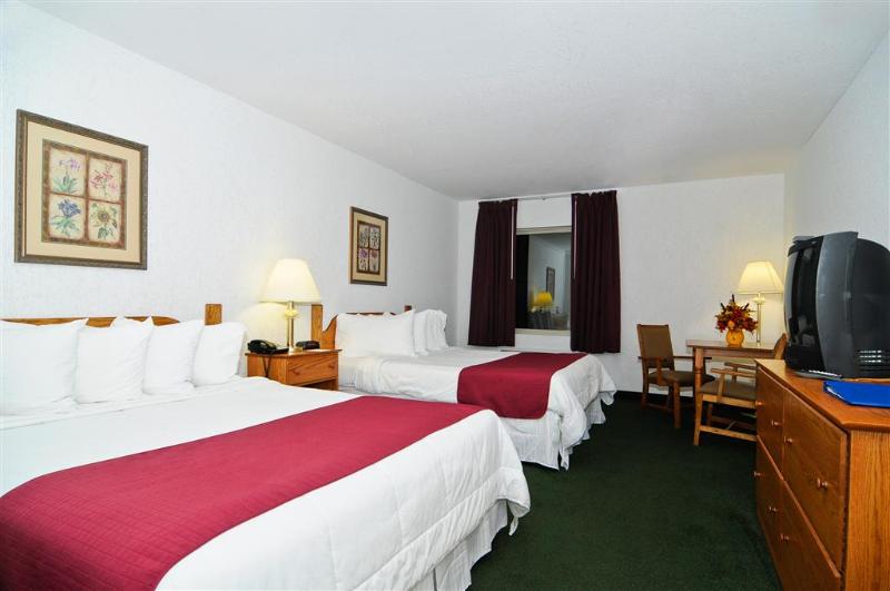 Surestay Plus By Best Western Berkeley Springs image