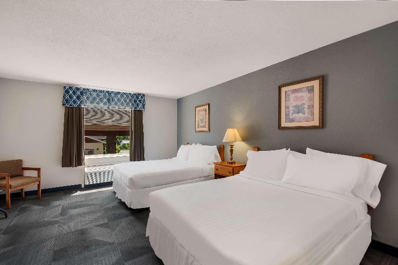 Surestay Plus By Best Western Berkeley Springs image 1