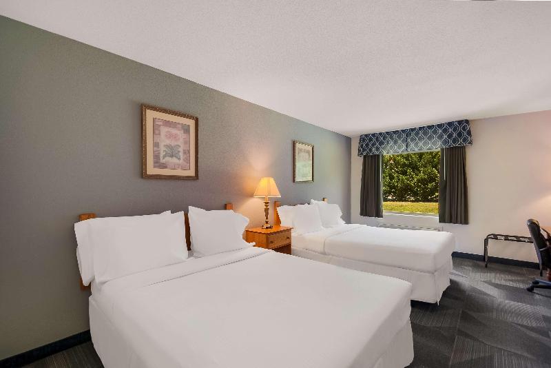 Surestay Plus By Best Western Berkeley Springs image