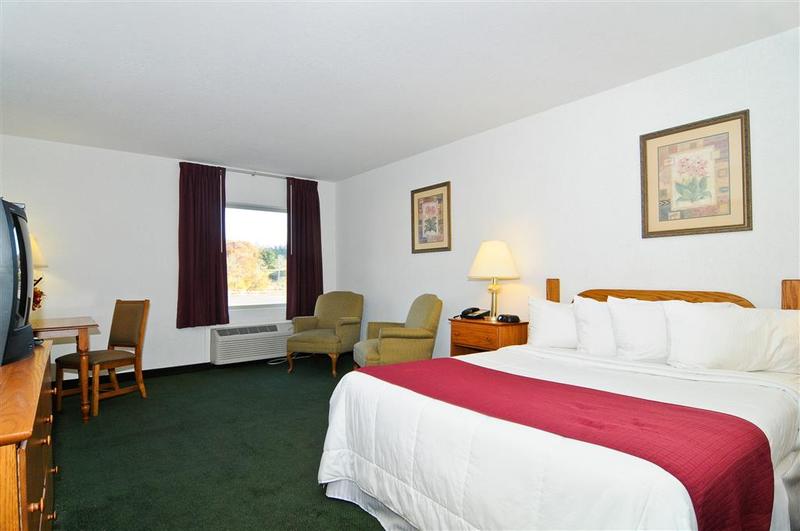 Surestay Plus By Best Western Berkeley Springs image