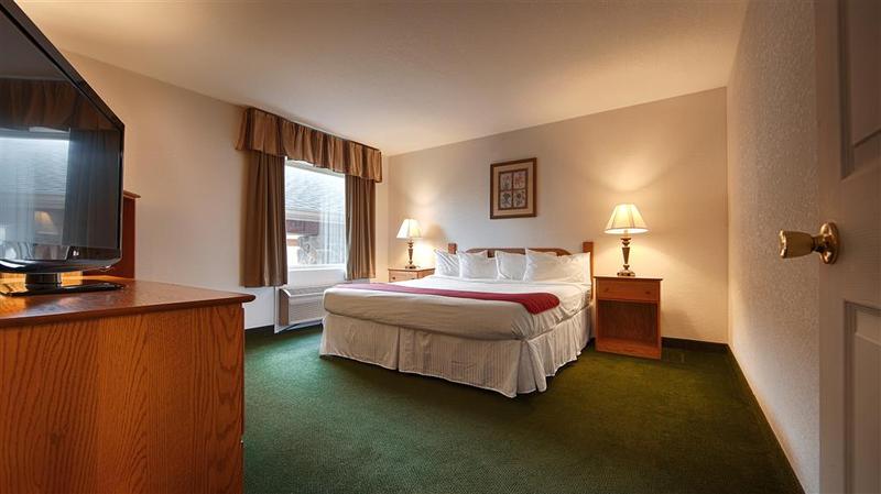 Surestay Plus By Best Western Berkeley Springs image