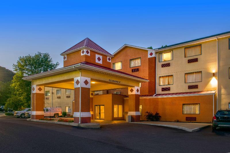 Best Western Logan Inn image