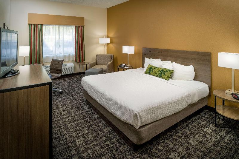 Best Western Logan Inn image