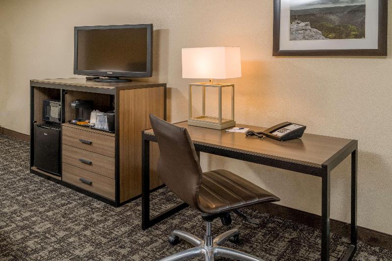 Best Western Logan Inn image