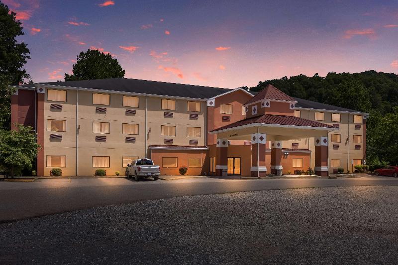 Best Western Logan Inn image