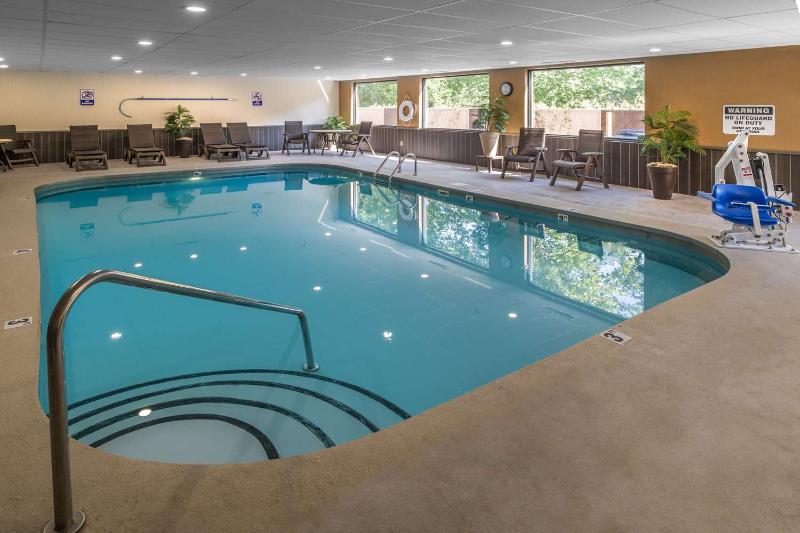 Best Western Logan Inn image