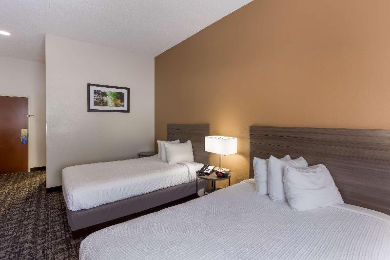 Best Western Logan Inn image