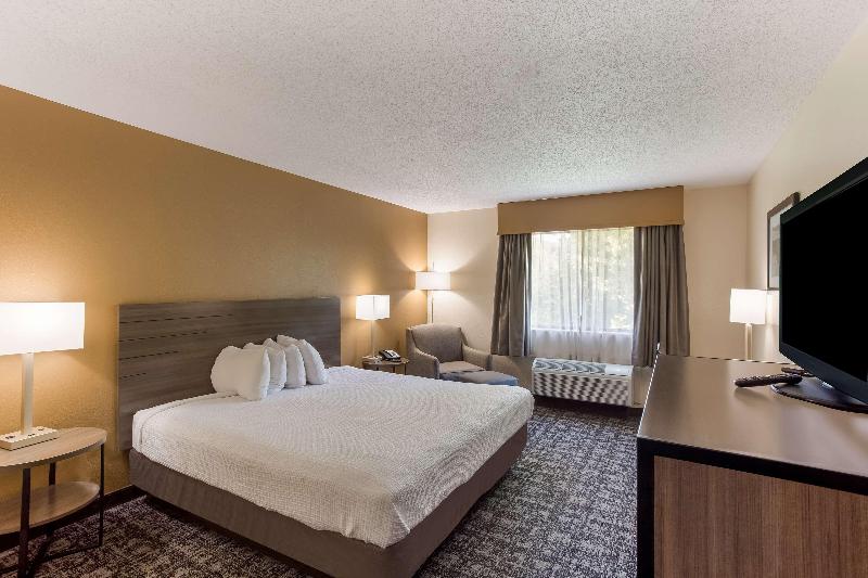 Best Western Logan Inn image