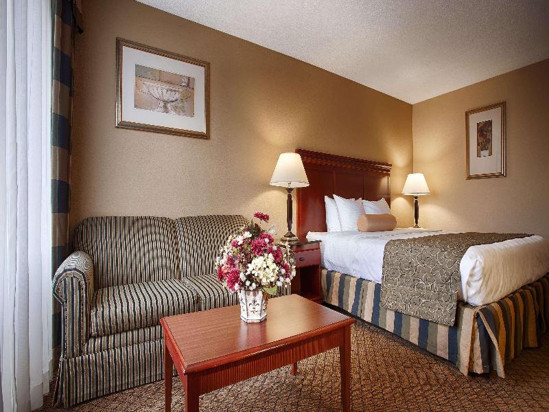 Best Western Plus Bridgeport Inn image