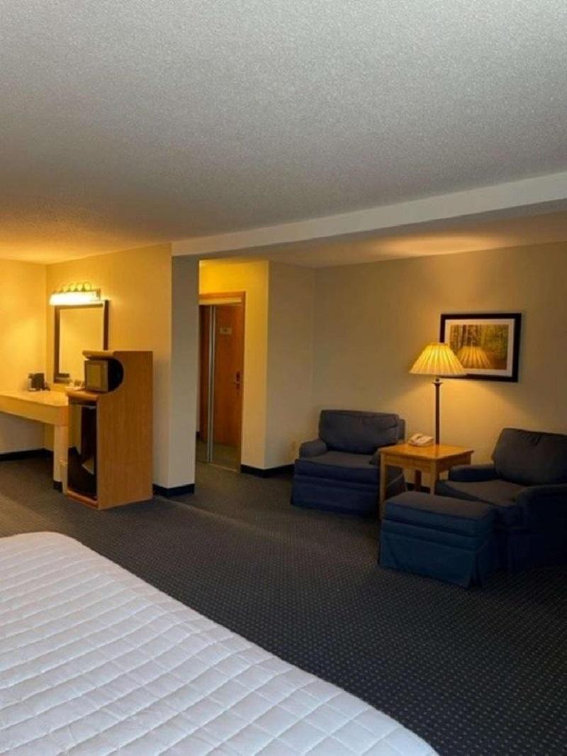 Best Western Inn image