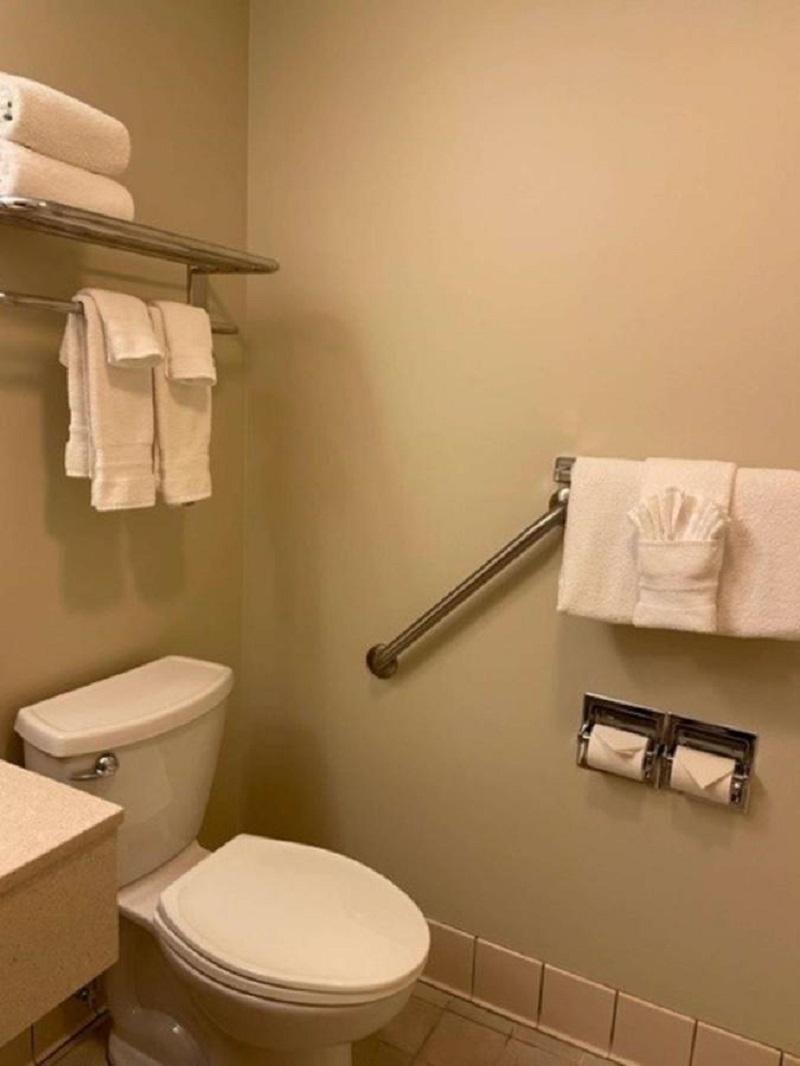 Best Western Inn image