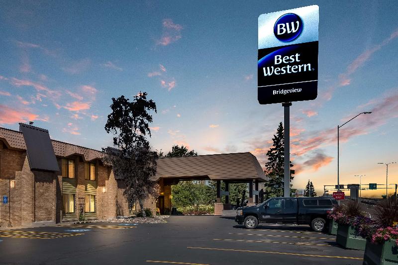 Best Western Bridgeview Hotel image
