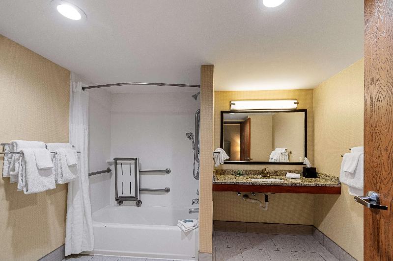 Best Western Bridgeview Hotel image