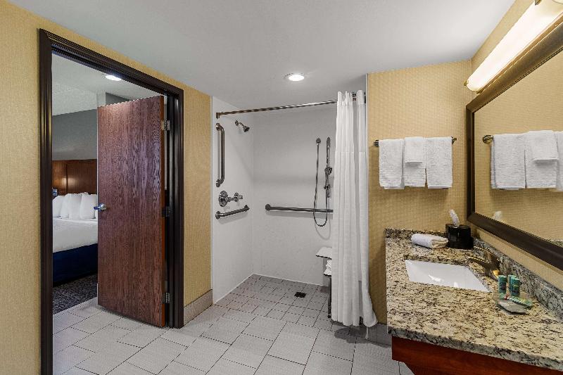 Best Western Bridgeview Hotel image